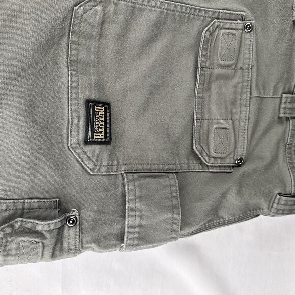 Duluth Men 44 Flex Fire Hose Relaxed Fit Cargo Shorts Khaki Green Stretch - Picture 12 of 13